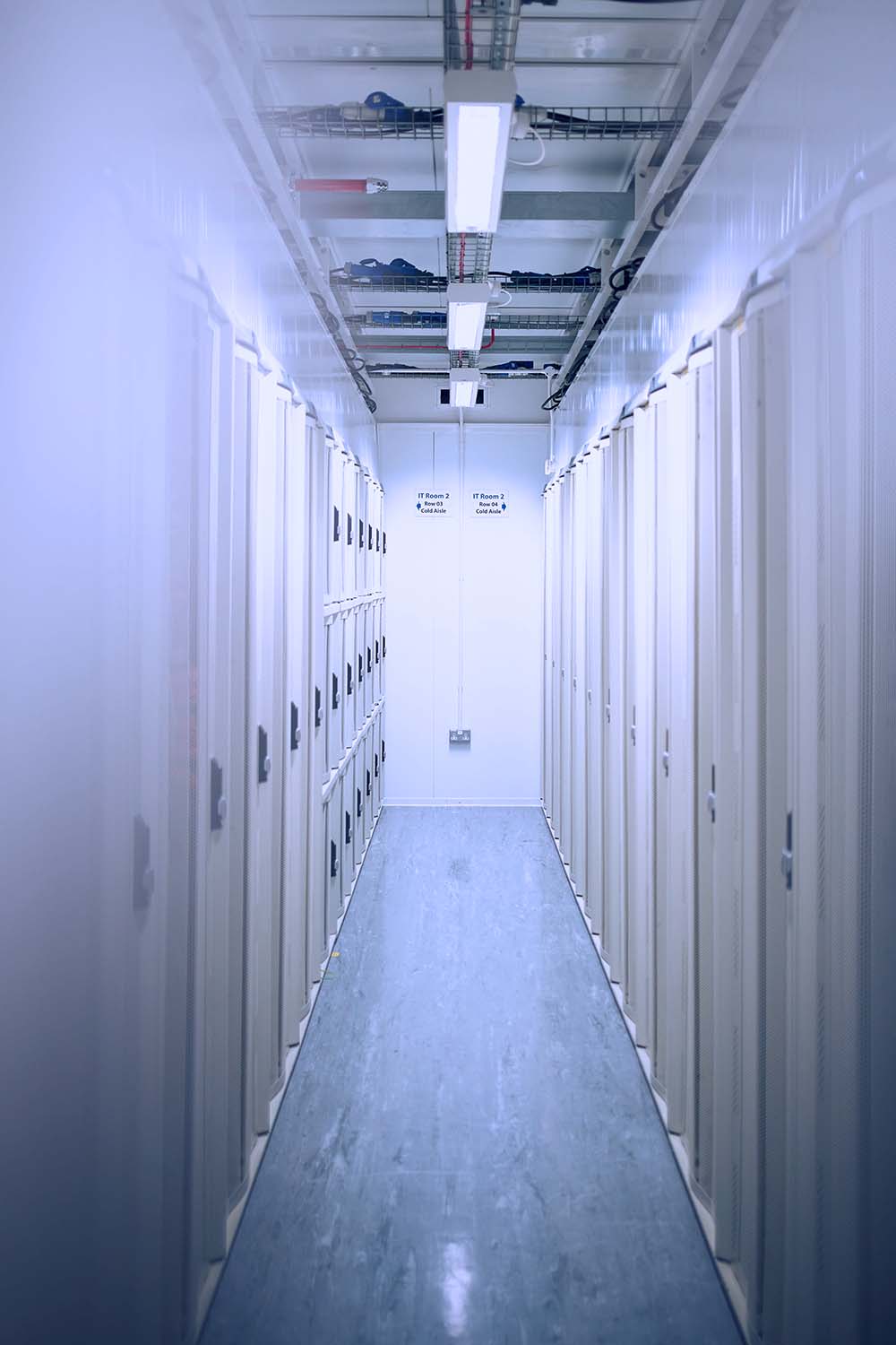 Moving racks – the Datanet way