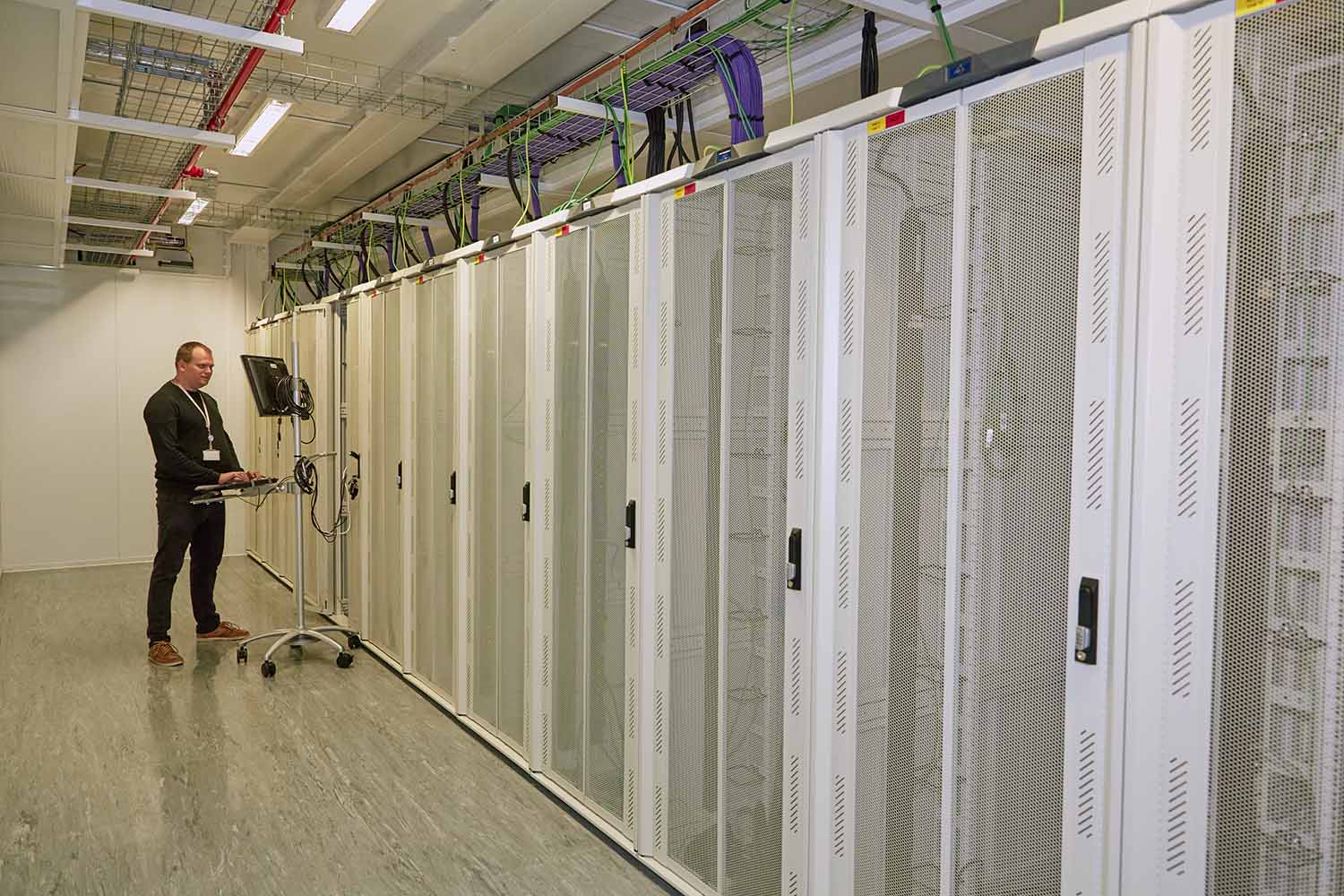 Colocation & Racks - Hampshire - Datanet Hosting & Networks